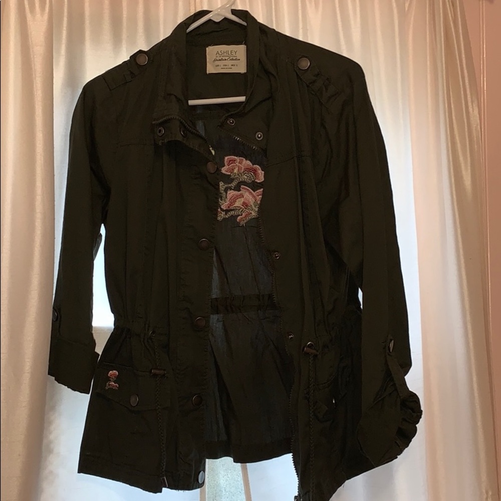 Jacket - Picture 1 of 4